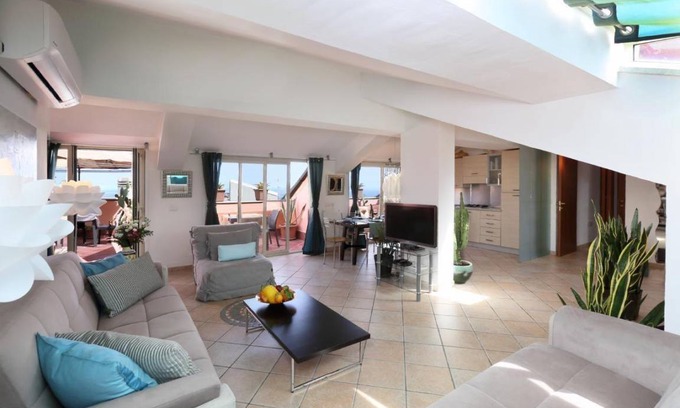 Taormina Apartment | 127 m² Apartment ∙ 4 bedrooms ∙ 7 guests