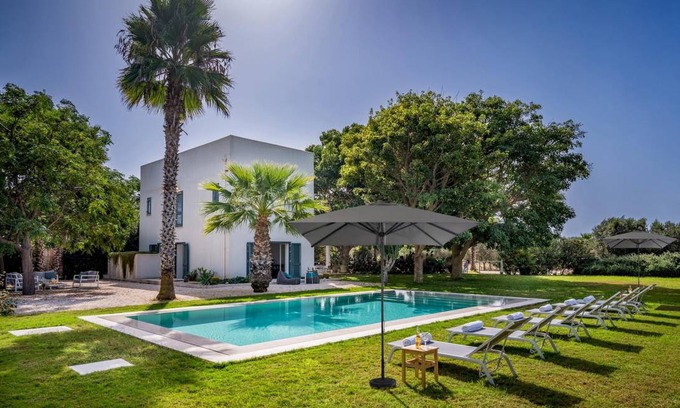 Campobello di Mazara Villa | 130 m² Villa ∙ 3 bedrooms ∙ 6 guests