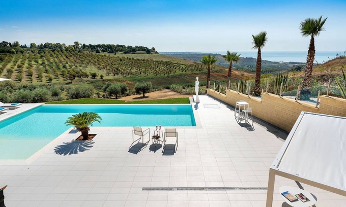 Ribera Villa | 140 m² Villa ∙ 3 bedrooms ∙ 6 guests