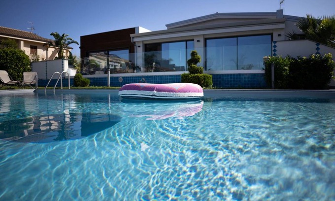 Carini Villa | 150 m² Villa ∙ 4 bedrooms ∙ 8 guests