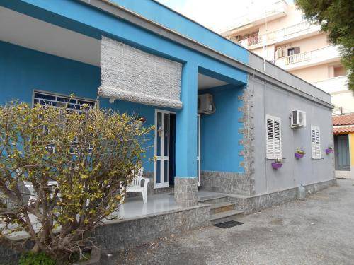 Grottasanta House | 160 m² House ∙ 5 bedrooms ∙ 10 guests