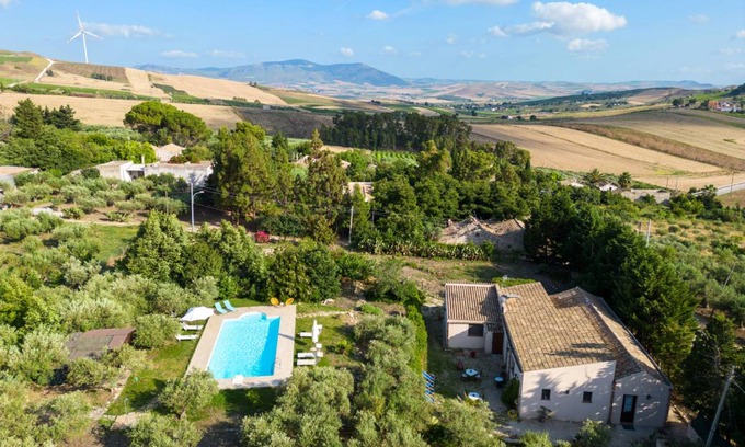 Buseto Palizzolo House | 180 m² House ∙ 1 bedroom ∙ 10 guests