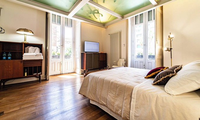 Borgo-Sanzio Apartment | 2 bedroom 2 bathroom apartment Catania, Vintage Living Art & Design