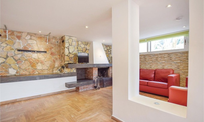 San Nicola l'Arena House | 2 bedroom accommodation in S. Nicola L'Arena PA