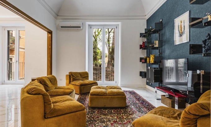 Catania City Centre Apartment | 200 m² Apartment ∙ 2 bedrooms ∙ 6 guests