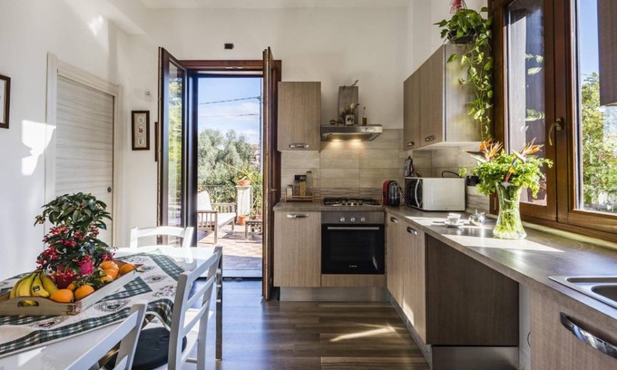 Tiche House | 200 m² House ∙ 3 bedrooms ∙ 7 guests