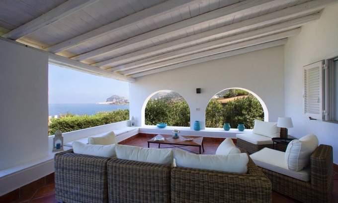 Mazzaforno House | 200 m² House ∙ 4 bedrooms ∙ 8 guests