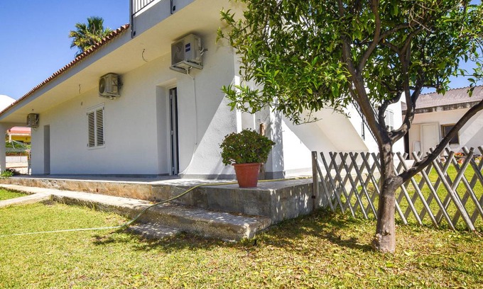 Arenella House | 200 m² House ∙ 4 bedrooms ∙ 14 guests
