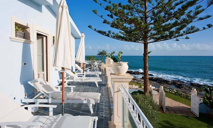 Fontane Bianche Villa | 200 m² Villa ∙ 7 bedrooms ∙ 13 guests