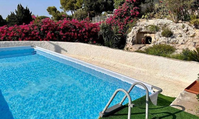 Isola Villa | 205 m² Villa ∙ 4 bedrooms ∙ 8 guests