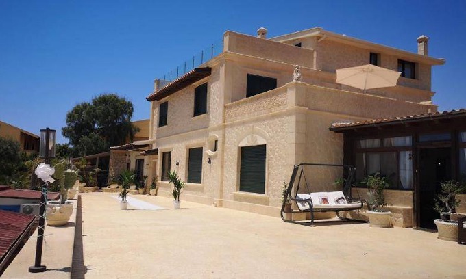 Fiumenaro Bed & Breakfast | 22 m² Bed and breakfast ∙ 3 guests