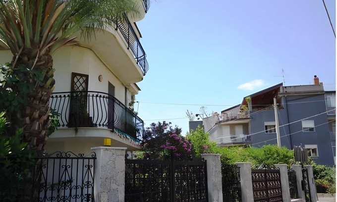 Calatabiano Bed & Breakfast | 25 m² Bed and breakfast ∙ 3 guests