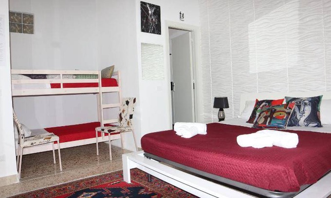 Trapani City Centre Bed & Breakfast | 25 m² Bed and breakfast ∙ 4 guests