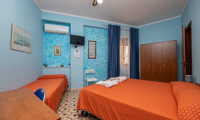 Ficarra Resort | 25 m² Private room ∙ 1 bedroom ∙ 3 guests
