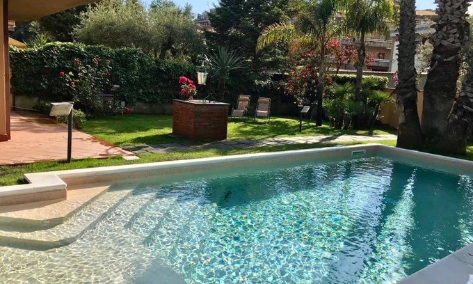 Trecastagni House | 250 m² House ∙ 5 bedrooms ∙ 13 guests