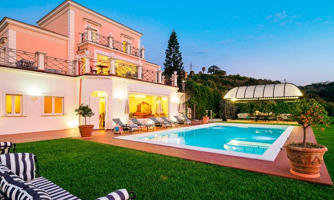 Capo d'Orlando Villa | 300 m² Villa ∙ 5 bedrooms ∙ 10 guests