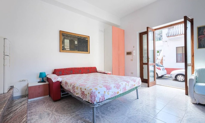 Canneto Apartment | 32 m² Apartment ∙ 1 bedroom ∙ 3 guests