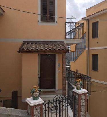 Castelmola Apartment | 35 m² Apartment ∙ 4 guests