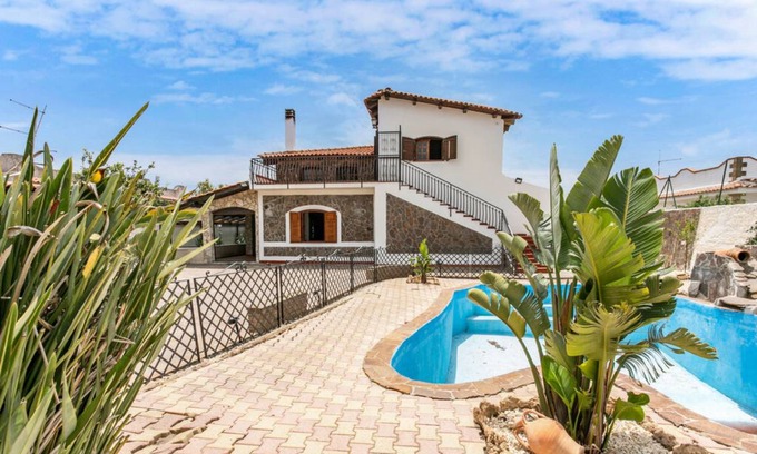 Fanusa Villa | 350 m² Villa ∙ 3 bedrooms ∙ 6 guests