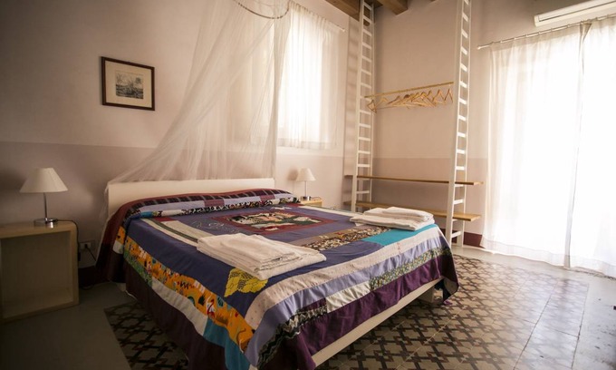 Syracuse Resort | 40 m² Private room ∙ 1 bedroom ∙ 2 guests
