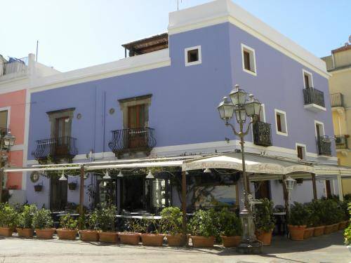 Lipari Historic Centre Apartment | 42 m² Apartment ∙ 3 guests