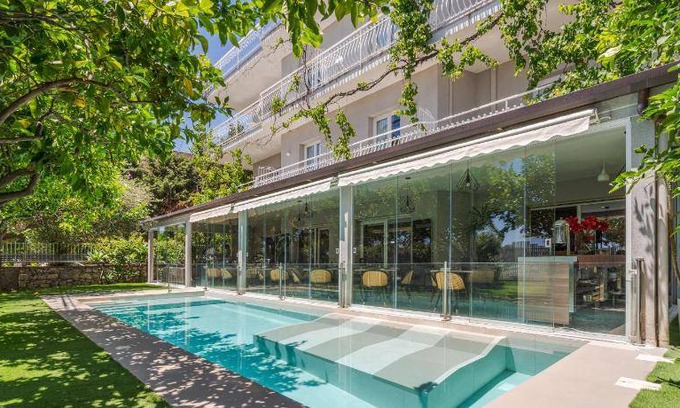 Mazzeo Hotel | 44 m² Hotel ∙ 127 guests