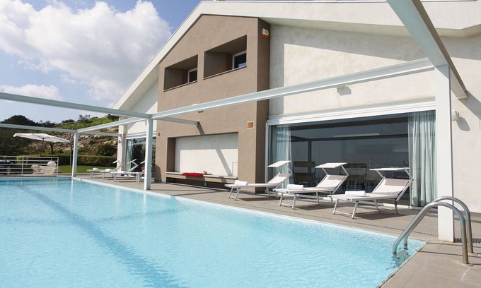Ragusa Villa | 440 m² Villa ∙ 5 bedrooms ∙ 11 guests