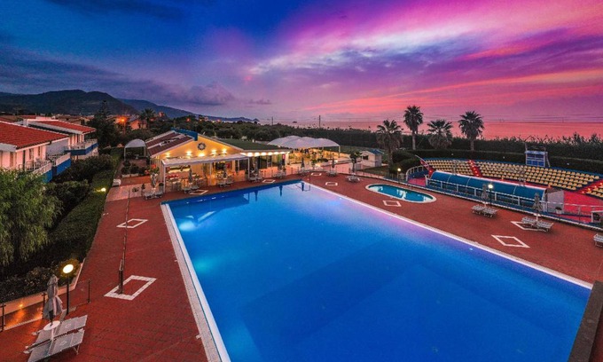 Piraino Apartment | 45 m² Serviced apartment ∙ 127 guests
