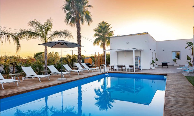 Marinella di Selinunte House | 450 m² Maisonette ∙ 4 bedrooms ∙ 12 guests