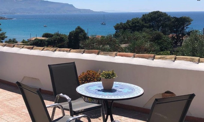 Cornino Apartment | 50 m² Apartment ∙ 2 bedrooms ∙ 4 guests