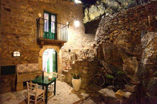Mistretta House | 50 m² House ∙ 1 bedroom ∙ 2 guests