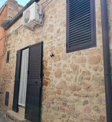 Butera House | 50 m² House ∙ 1 bedroom ∙ 5 guests