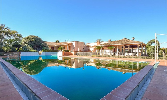 Ispica House | 500 m² House ∙ 4 bedrooms ∙ 16 guests