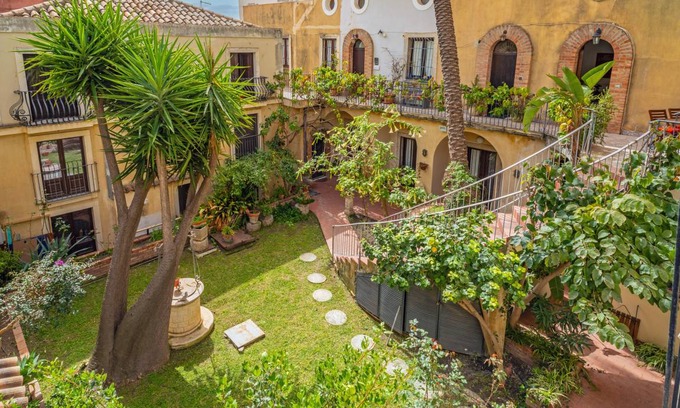 Taormina City Centre Apartment | 54 m² Apartment ∙ 1 bedroom ∙ 4 guests