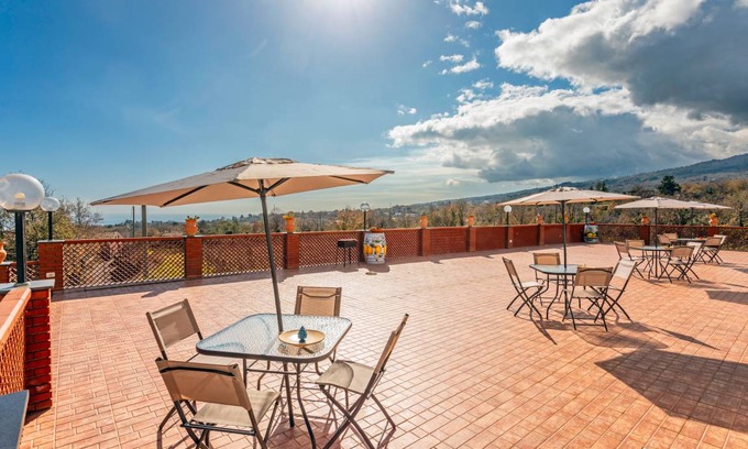 Piedimonte Etneo Apartment | 55 m² Apartment ∙ 1 bedroom ∙ 5 guests