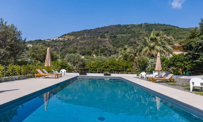Piraino Apartment | 60 m² Apartment ∙ 2 bedrooms ∙ 5 guests