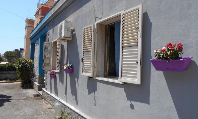 Grottasanta House | 63 m² House ∙ 2 bedrooms ∙ 4 guests