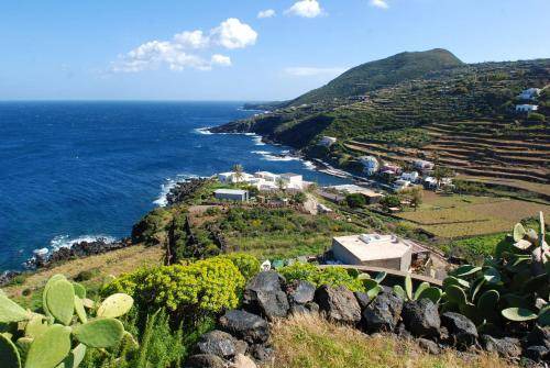 Pantelleria House | 70 m² House ∙ 2 bedrooms ∙ 6 guests