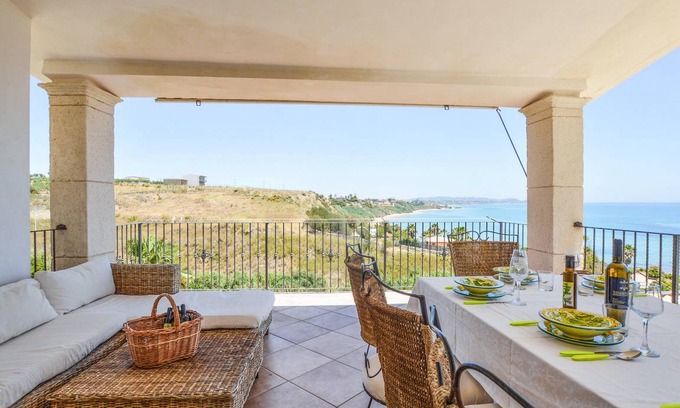 Ciotta House | 71 m² Maisonette ∙ 3 bedrooms ∙ 6 guests