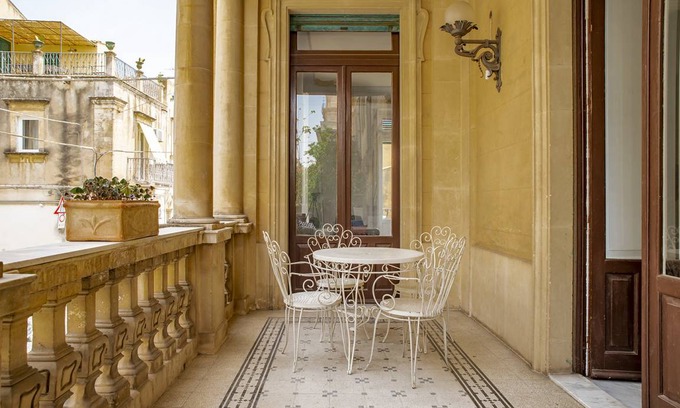 Noto Apartment | 75 m² Apartment ∙ 1 bedroom ∙ 4 guests