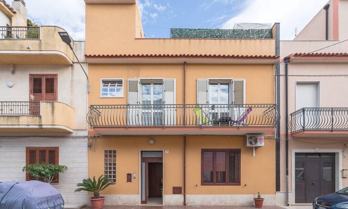 Avola Apartment | 75 m² Apartment ∙ 2 bedrooms ∙ 5 guests