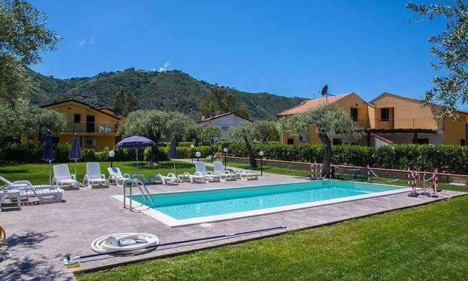 Mazzaforno Apartment | 75 m² Apartment ∙ 2 bedrooms ∙ 6 guests