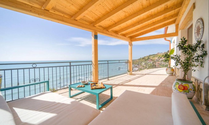 Ciotta House | 75 m² House ∙ 2 bedrooms ∙ 5 guests