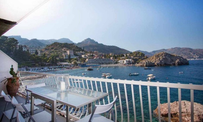Mazzaro Apartment | 80 m² Apartment ∙ 2 bedrooms ∙ 4 guests
