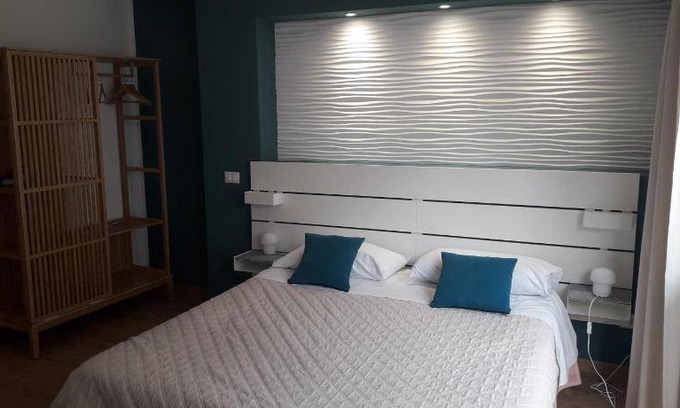 Terrasini Bed & Breakfast | 80 m² Bed and breakfast ∙ 2 bedrooms ∙ 6 guests
