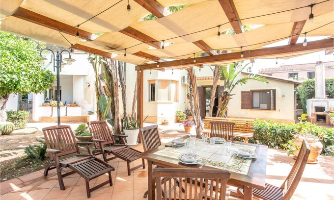 Carrozziere House | 80 m² Maisonette ∙ 1 bedroom ∙ 2 guests