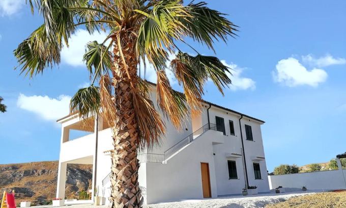 Montallegro Apartment | 90 m² Apartment ∙ 3 bedrooms ∙ 6 guests