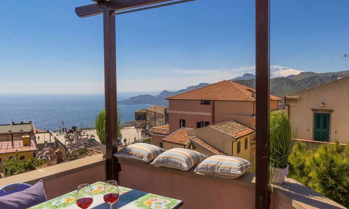 Forza d'Agro House | 90 m² House ∙ 1 bedroom ∙ 3 guests