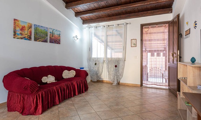 Trabia House | 90 m² House ∙ 2 bedrooms ∙ 2 guests