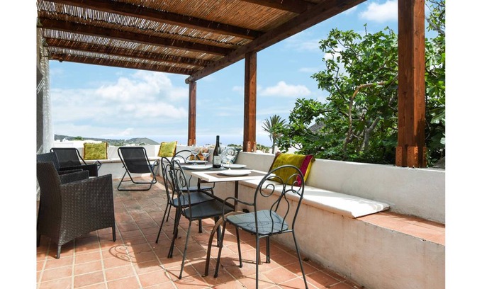 Kamma House | 90 m² House ∙ 3 bedrooms ∙ 7 guests
